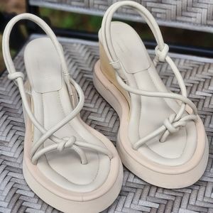 Paloma Barcelo Leather and Wood Wedges